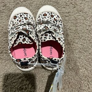 Cat & Jack Cream and Black Leopard Kids Sneakers